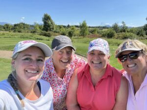 VSWGA members enjoying a day on the links.